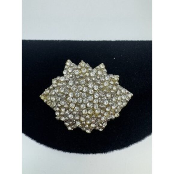 Vintage Silver Tone Full Clear Rhinestone 3D Flower Pin Brooch - Picture 3 of 7